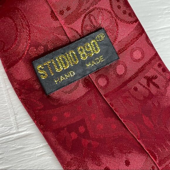 Studio 890 Red Silver Golfer Tie - Picture 4 of 8